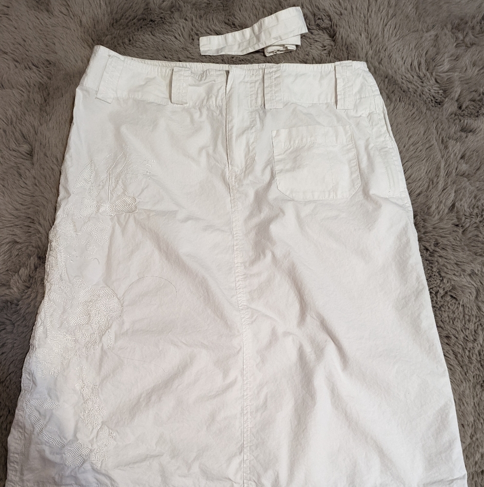 Y2K Dynamite Off-White Skirt